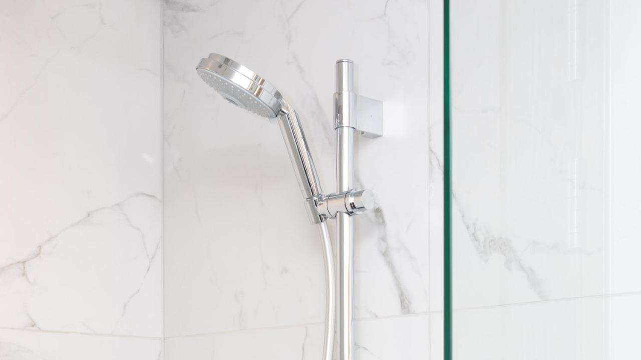 Horizon By Skycity Όκλαντ Εξωτερικό φωτογραφία A shower head