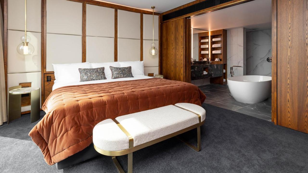 Horizon By Skycity Όκλαντ Εξωτερικό φωτογραφία A bedroom at The Hari